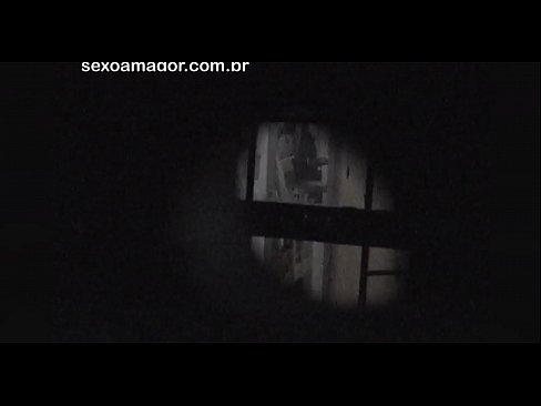 ❤️ Blondie tiġi filmata segretament minn voyeur tal-viċinat moħbi wara briks vojta ️❌ Porno lilna mt.hentaibar.ru ❌❤