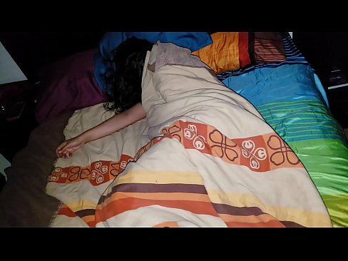 ❤️ Stepson jgħajjar lill-mara żagħżugħa tiegħu waqt li torqod. ️❌ Porno lilna mt.hentaibar.ru ❌❤